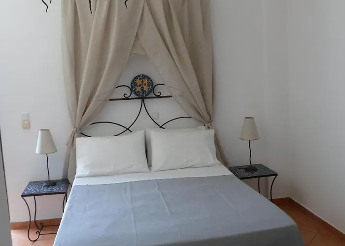 Sarakiniko View Apartment *