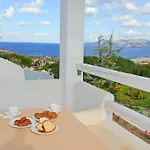 Sarakiniko View