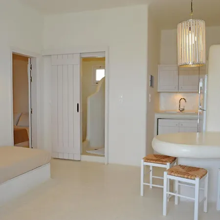 Sarakiniko View דירה *