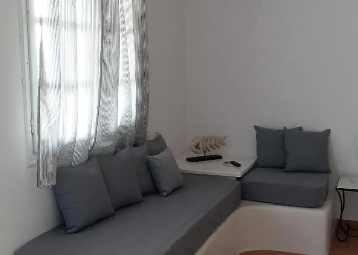 Sarakiniko View Apartman *