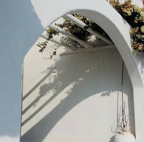 Апартаменты Sarakiniko View Mandrakia